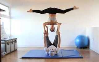 Picture of AcroYoga Training Video: Spider Roll Redesigned (courtesy of Daniel Scott Yoga)